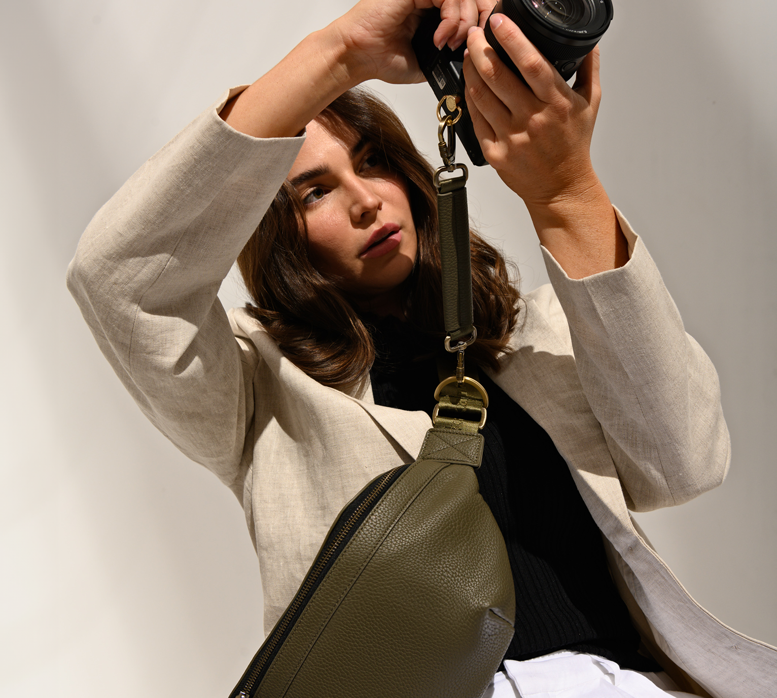 Hama.co. | "Terra" Camera Bag, 7.5 X 4.5 X 13 Cm Inside, Grey